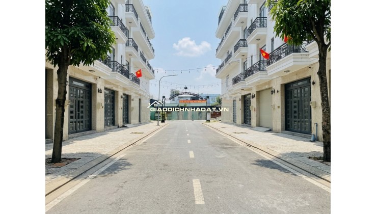 KH005* Có thang máy sát cầu Phú Long view sông - Giá 6.x tỷ